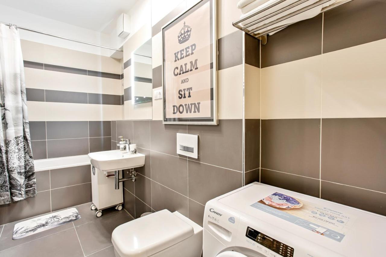 Newly Opened, Designer Opera Apartmán